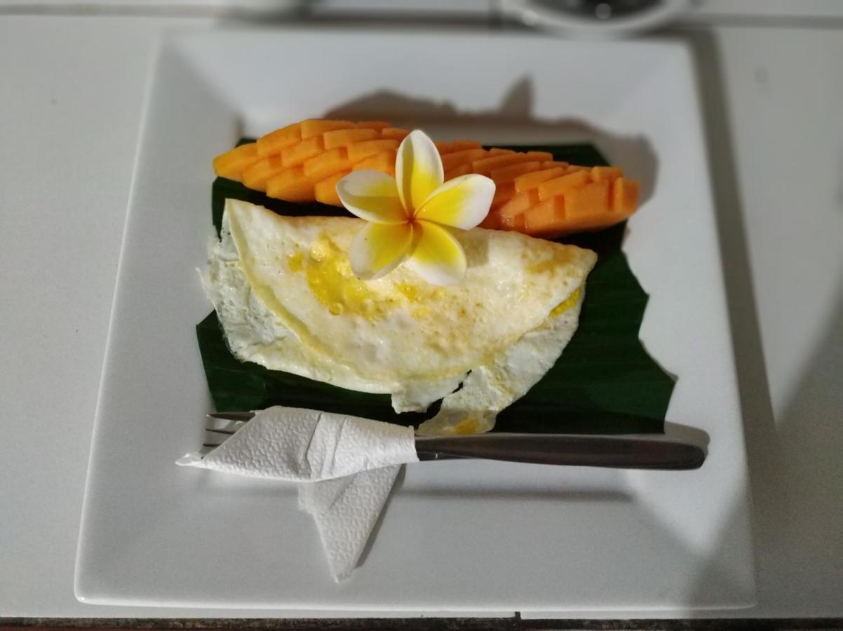 Asih Homestay 佩母得兰 外观 照片